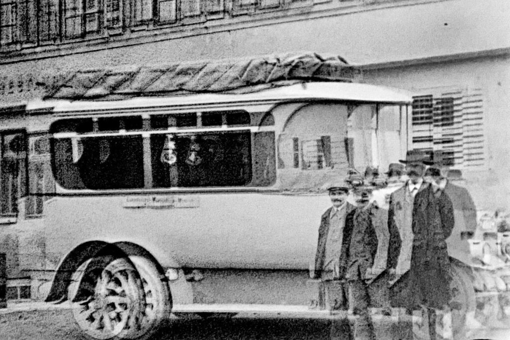 Read more about the article JM-U-Magic Bus